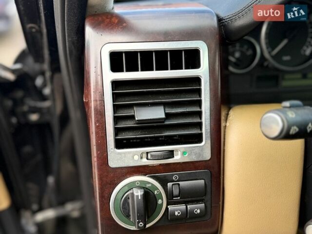 Черный Ленд Ровер Рендж Ровер, объемом двигателя 4.4 л и пробегом 395 тыс. км за 6200 $, фото 14 на Automoto.ua