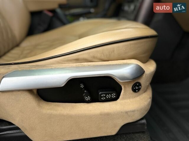 Черный Ленд Ровер Рендж Ровер, объемом двигателя 4.4 л и пробегом 395 тыс. км за 6200 $, фото 9 на Automoto.ua