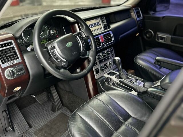 Черный Ленд Ровер Рендж Ровер, объемом двигателя 4.4 л и пробегом 224 тыс. км за 11500 $, фото 9 на Automoto.ua