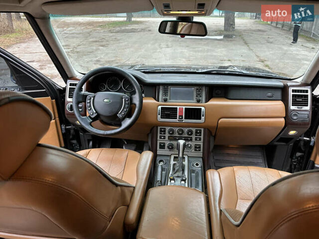 Чорний Ленд Ровер Рендж Ровер, об'ємом двигуна 4.4 л та пробігом 395 тис. км за 6500 $, фото 9 на Automoto.ua