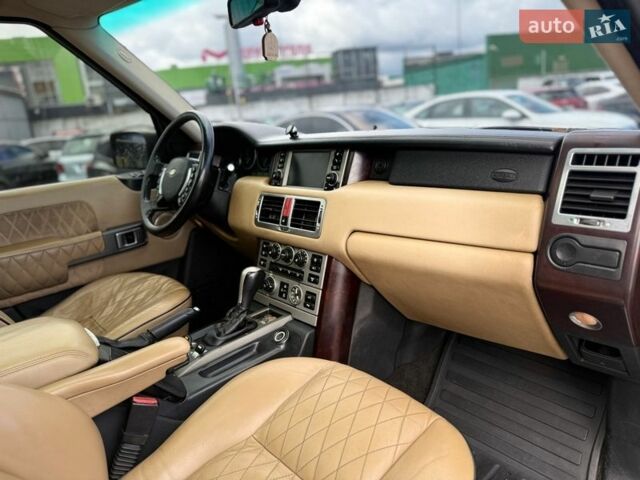 Черный Ленд Ровер Рендж Ровер, объемом двигателя 4.4 л и пробегом 395 тыс. км за 6200 $, фото 11 на Automoto.ua