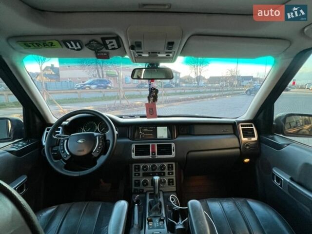 Чорний Ленд Ровер Рендж Ровер, об'ємом двигуна 4.4 л та пробігом 361 тис. км за 8500 $, фото 23 на Automoto.ua
