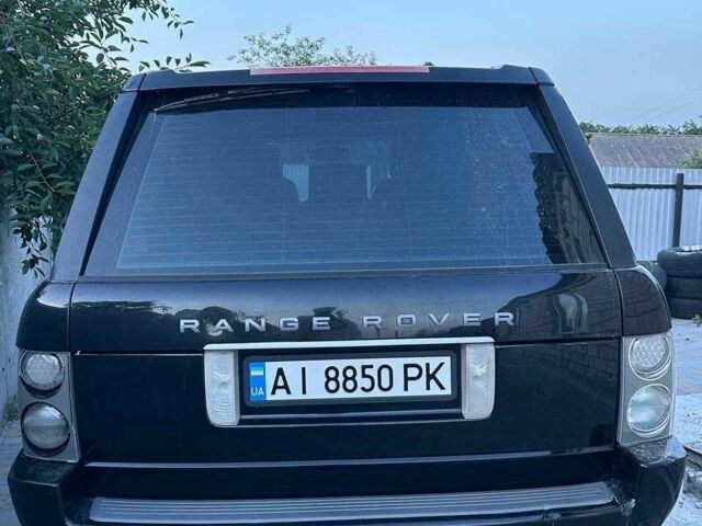 Ленд Ровер Рендж Ровер 2004 в Киеве на Automoto.ua Черный Ленд Ровер Рендж Ровер, объемом двигателя 4.4 л и пробегом 460 тыс. км за 8182 $, фото 4 на Automoto.ua