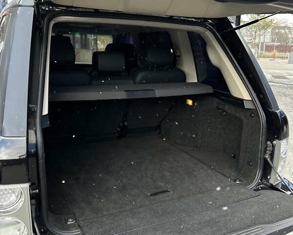 Черный Ленд Ровер Рендж Ровер, объемом двигателя 4.4 л и пробегом 224 тыс. км за 11500 $, фото 8 на Automoto.ua