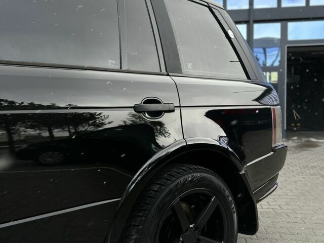 Черный Ленд Ровер Рендж Ровер, объемом двигателя 4.4 л и пробегом 224 тыс. км за 11500 $, фото 4 на Automoto.ua