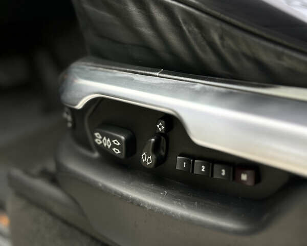 Черный Ленд Ровер Рендж Ровер, объемом двигателя 4.4 л и пробегом 224 тыс. км за 11500 $, фото 16 на Automoto.ua