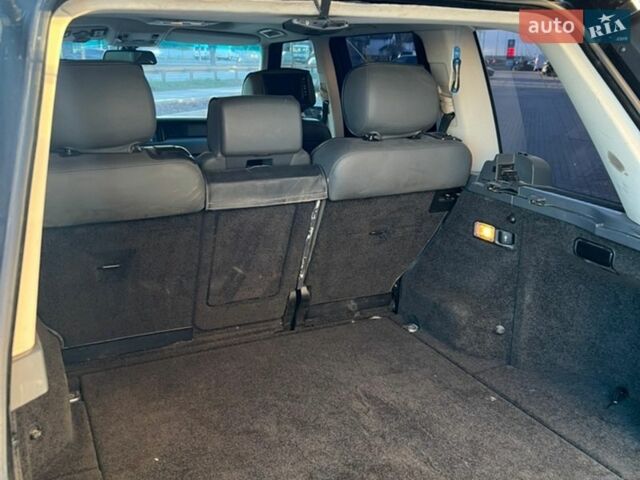 Чорний Ленд Ровер Рендж Ровер, об'ємом двигуна 4.4 л та пробігом 361 тис. км за 8500 $, фото 27 на Automoto.ua