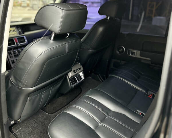 Черный Ленд Ровер Рендж Ровер, объемом двигателя 4.4 л и пробегом 224 тыс. км за 11500 $, фото 11 на Automoto.ua