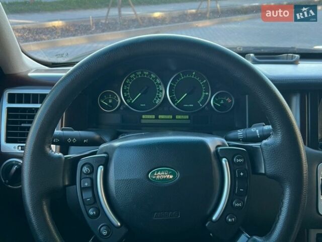 Чорний Ленд Ровер Рендж Ровер, об'ємом двигуна 4.4 л та пробігом 361 тис. км за 8500 $, фото 18 на Automoto.ua
