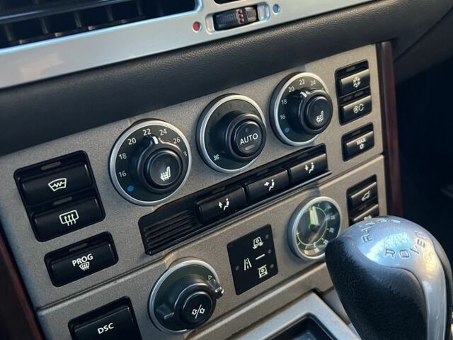 Черный Ленд Ровер Рендж Ровер, объемом двигателя 4.4 л и пробегом 361 тыс. км за 8500 $, фото 20 на Automoto.ua