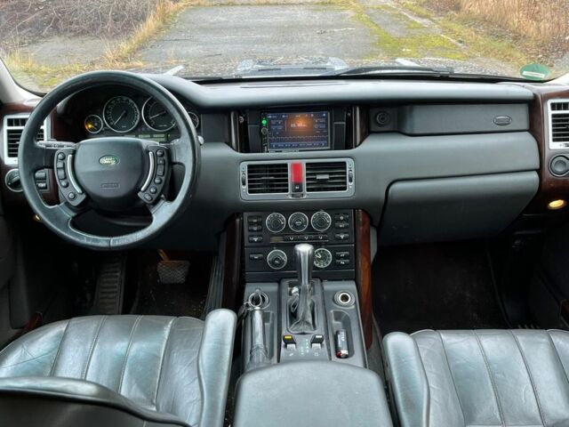 Чорний Ленд Ровер Рендж Ровер, об'ємом двигуна 3 л та пробігом 42 тис. км за 5261 $, фото 4 на Automoto.ua