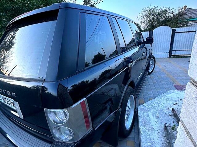 Черный Ленд Ровер Рендж Ровер, объемом двигателя 4.4 л и пробегом 450 тыс. км за 7500 $, фото 2 на Automoto.ua