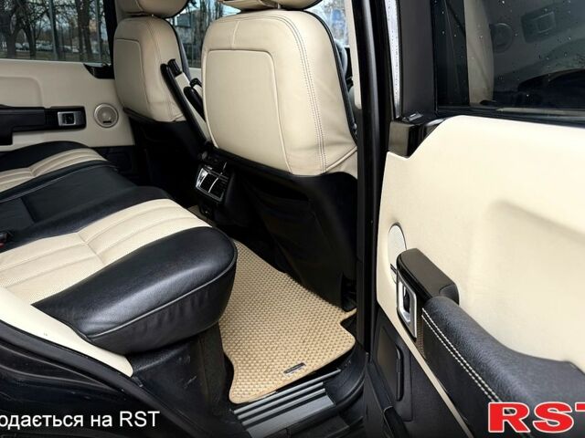 Черный Ленд Ровер Рендж Ровер, объемом двигателя 4.2 л и пробегом 250 тыс. км за 13000 $, фото 7 на Automoto.ua