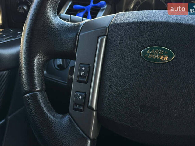 Черный Ленд Ровер Рендж Ровер, объемом двигателя 2.72 л и пробегом 287 тыс. км за 11800 $, фото 13 на Automoto.ua