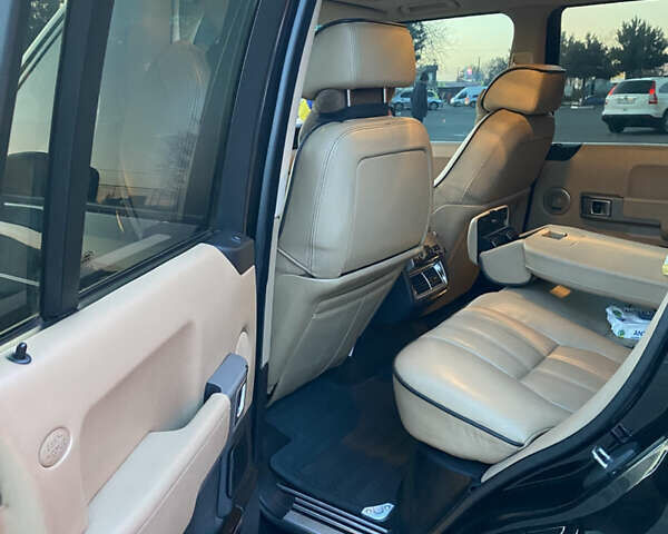 Черный Ленд Ровер Рендж Ровер, объемом двигателя 2.93 л и пробегом 239 тыс. км за 12700 $, фото 25 на Automoto.ua