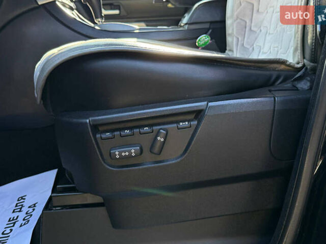 Черный Ленд Ровер Рендж Ровер, объемом двигателя 2.72 л и пробегом 287 тыс. км за 11800 $, фото 19 на Automoto.ua