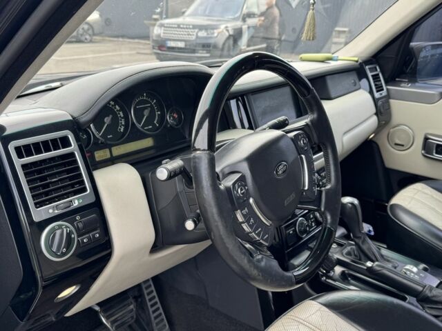 Черный Ленд Ровер Рендж Ровер, объемом двигателя 4.2 л и пробегом 400 тыс. км за 8200 $, фото 3 на Automoto.ua