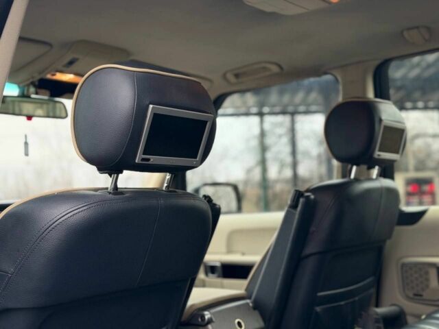 Черный Ленд Ровер Рендж Ровер, объемом двигателя 3 л и пробегом 303 тыс. км за 4999 $, фото 7 на Automoto.ua