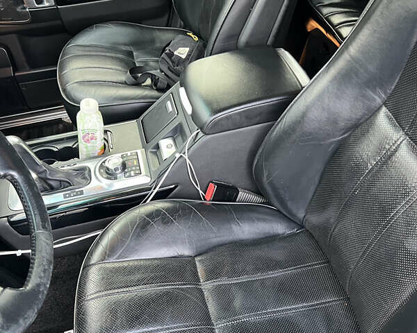 Черный Ленд Ровер Рендж Ровер, объемом двигателя 4.2 л и пробегом 205 тыс. км за 9999 $, фото 9 на Automoto.ua