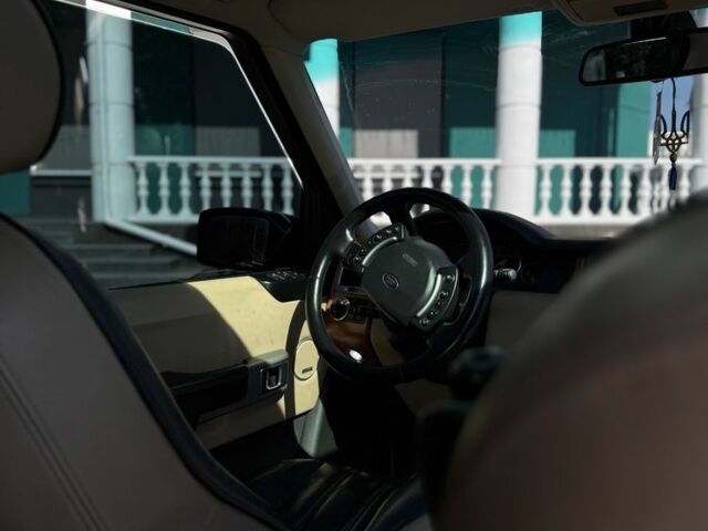 Ленд Ровер Рендж Ровер 2005 в Черкассах на Automoto.ua Черный Ленд Ровер Рендж Ровер, объемом двигателя 4.2 л и пробегом 285 тыс. км за 7900 $, фото 5 на Automoto.ua