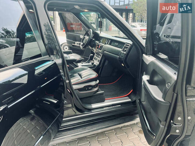 Черный Ленд Ровер Рендж Ровер, объемом двигателя 4.4 л и пробегом 332 тыс. км за 8900 $, фото 12 на Automoto.ua