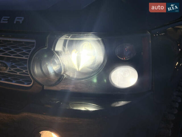 Чорний Ленд Ровер Рендж Ровер, об'ємом двигуна 4.4 л та пробігом 381 тис. км за 8000 $, фото 7 на Automoto.ua