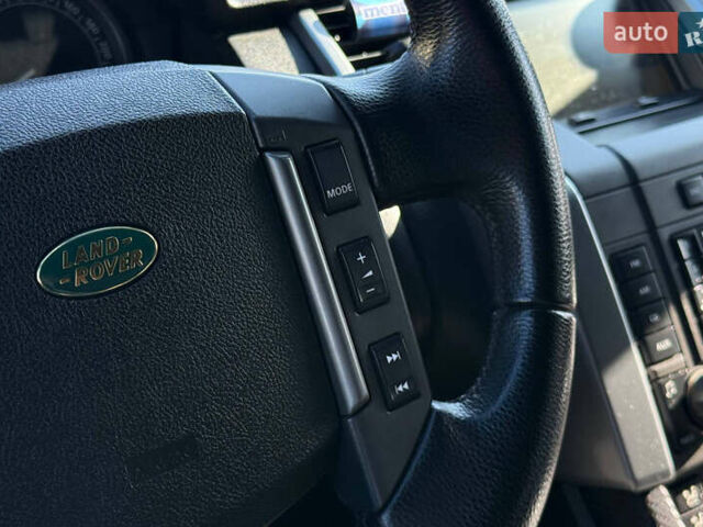 Черный Ленд Ровер Рендж Ровер, объемом двигателя 2.72 л и пробегом 287 тыс. км за 11800 $, фото 14 на Automoto.ua