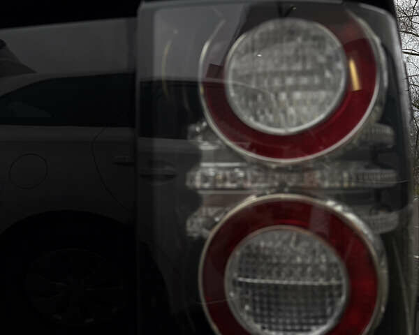 Черный Ленд Ровер Рендж Ровер, объемом двигателя 4.4 л и пробегом 166 тыс. км за 10900 $, фото 32 на Automoto.ua