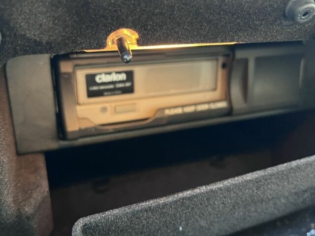 Чорний Ленд Ровер Рендж Ровер, об'ємом двигуна 3 л та пробігом 290 тис. км за 4000 $, фото 20 на Automoto.ua