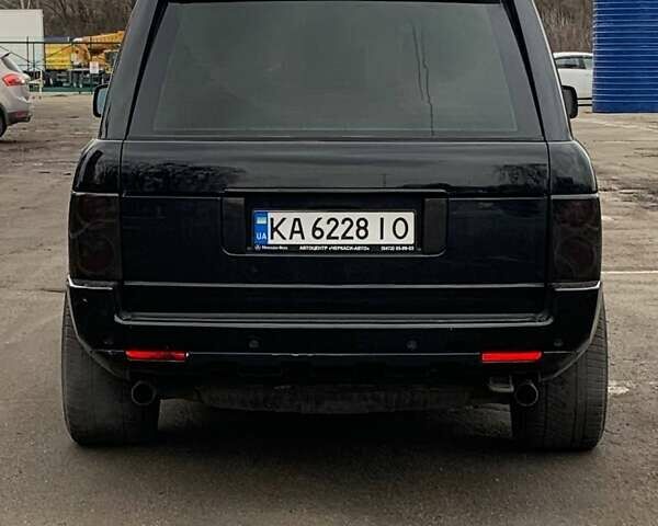 Черный Ленд Ровер Рендж Ровер, объемом двигателя 4.2 л и пробегом 255 тыс. км за 8800 $, фото 1 на Automoto.ua