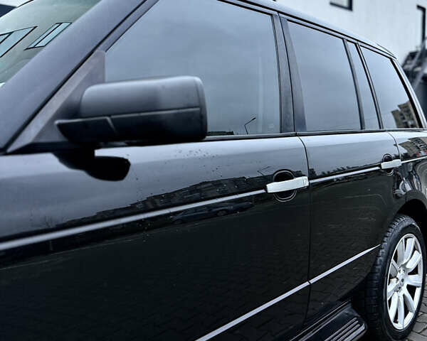 Черный Ленд Ровер Рендж Ровер, объемом двигателя 4.4 л и пробегом 166 тыс. км за 10900 $, фото 10 на Automoto.ua