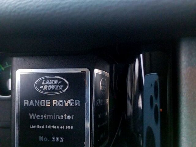 Чорний Ленд Ровер Рендж Ровер, об'ємом двигуна 4.2 л та пробігом 28000 тис. км за 10500 $, фото 9 на Automoto.ua