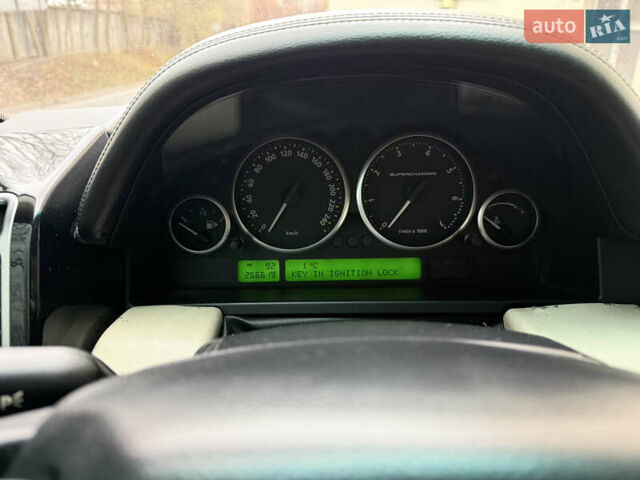 Чорний Ленд Ровер Рендж Ровер, об'ємом двигуна 4.2 л та пробігом 266 тис. км за 12500 $, фото 17 на Automoto.ua