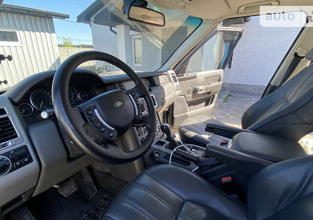 Черный Ленд Ровер Рендж Ровер, объемом двигателя 2.93 л и пробегом 415 тыс. км за 10200 $, фото 9 на Automoto.ua