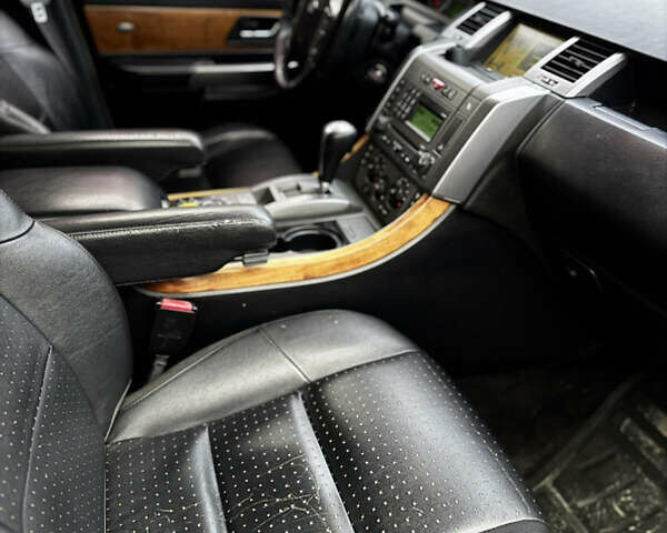 Чорний Ленд Ровер Рендж Ровер, об'ємом двигуна 4.2 л та пробігом 355 тис. км за 8999 $, фото 10 на Automoto.ua