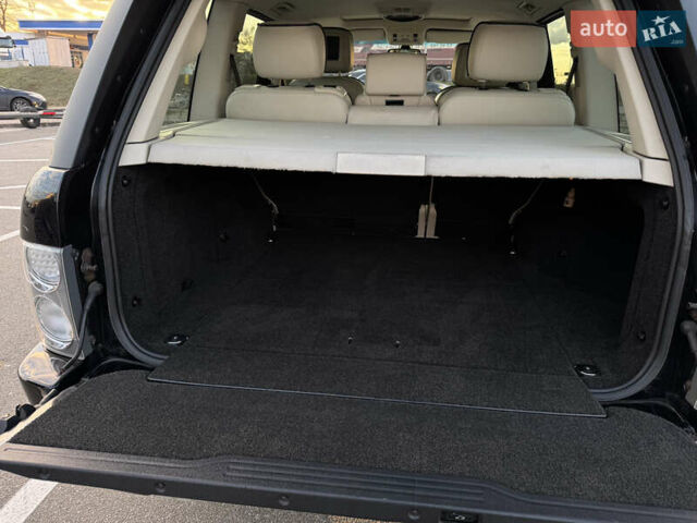 Черный Ленд Ровер Рендж Ровер, объемом двигателя 4.2 л и пробегом 184 тыс. км за 10000 $, фото 16 на Automoto.ua