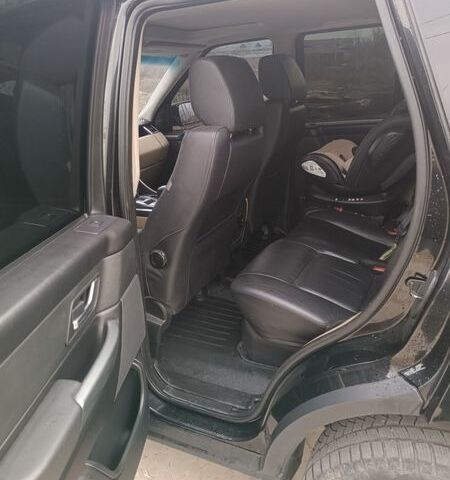 Чорний Ленд Ровер Рендж Ровер, об'ємом двигуна 2.72 л та пробігом 280 тис. км за 9100 $, фото 3 на Automoto.ua