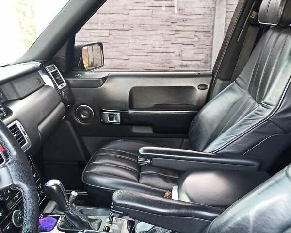 Черный Ленд Ровер Рендж Ровер, объемом двигателя 4.2 л и пробегом 370 тыс. км за 8900 $, фото 11 на Automoto.ua