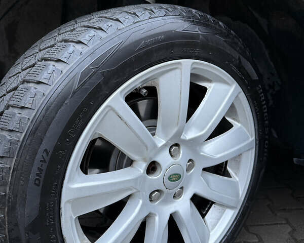 Черный Ленд Ровер Рендж Ровер, объемом двигателя 4.4 л и пробегом 166 тыс. км за 10900 $, фото 17 на Automoto.ua