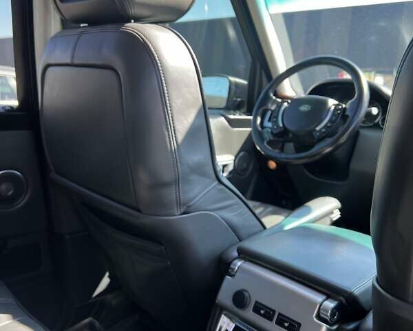 Ленд Ровер Рендж Ровер 2006 у Хмельницькому на Automoto.ua Чорний Ленд Ровер Рендж Ровер, об'ємом двигуна 4.4 л та пробігом 160 тис. км за 10000 $, фото 11 на Automoto.ua