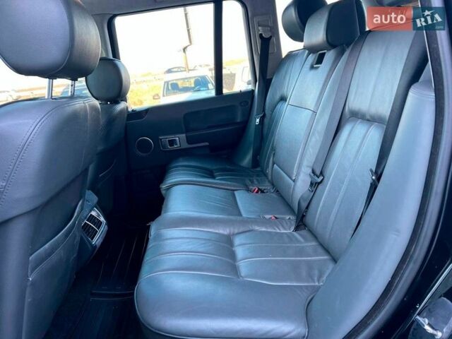 Черный Ленд Ровер Рендж Ровер, объемом двигателя 4.4 л и пробегом 282 тыс. км за 12590 $, фото 40 на Automoto.ua