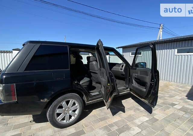 Черный Ленд Ровер Рендж Ровер, объемом двигателя 2.93 л и пробегом 415 тыс. км за 10200 $, фото 16 на Automoto.ua