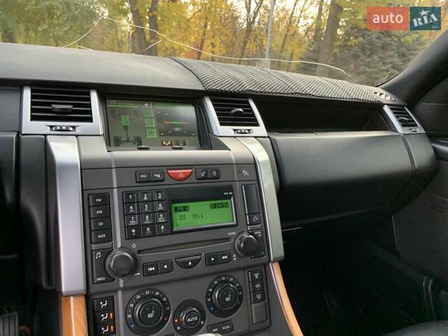 Чорний Ленд Ровер Рендж Ровер, об'ємом двигуна 2.72 л та пробігом 290 тис. км за 9999 $, фото 33 на Automoto.ua