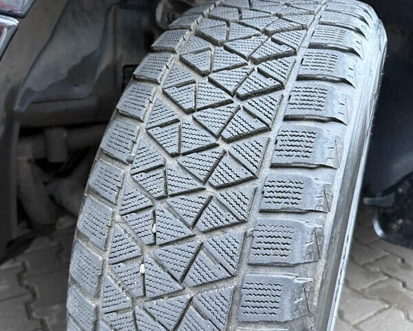 Черный Ленд Ровер Рендж Ровер, объемом двигателя 4.4 л и пробегом 166 тыс. км за 10900 $, фото 16 на Automoto.ua