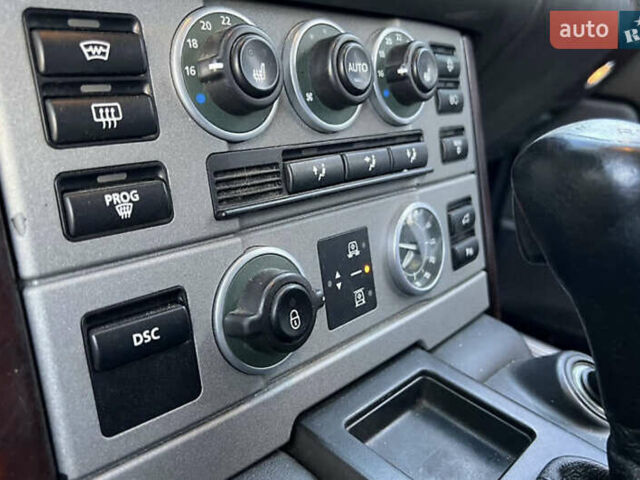 Чорний Ленд Ровер Рендж Ровер, об'ємом двигуна 4.2 л та пробігом 320 тис. км за 7300 $, фото 16 на Automoto.ua