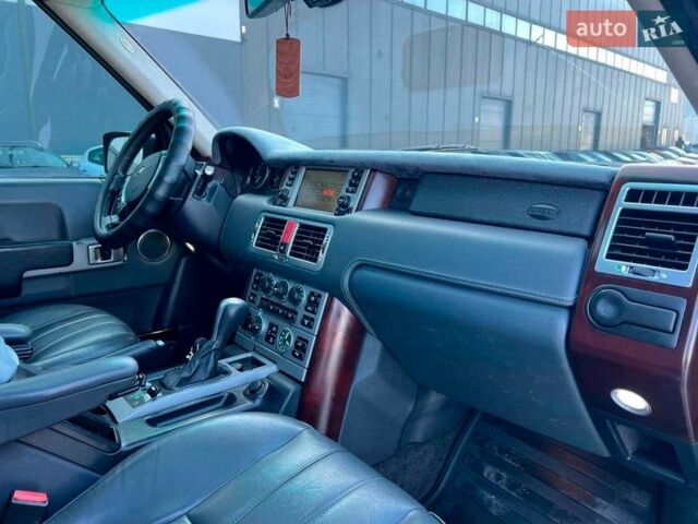 Черный Ленд Ровер Рендж Ровер, объемом двигателя 4.4 л и пробегом 282 тыс. км за 12590 $, фото 43 на Automoto.ua