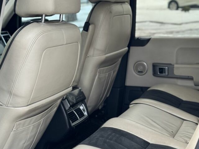 Чорний Ленд Ровер Рендж Ровер, об'ємом двигуна 3 л та пробігом 200 тис. км за 5750 $, фото 11 на Automoto.ua