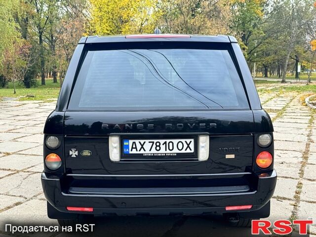 Чорний Ленд Ровер Рендж Ровер, об'ємом двигуна 4.4 л та пробігом 322 тис. км за 10500 $, фото 4 на Automoto.ua