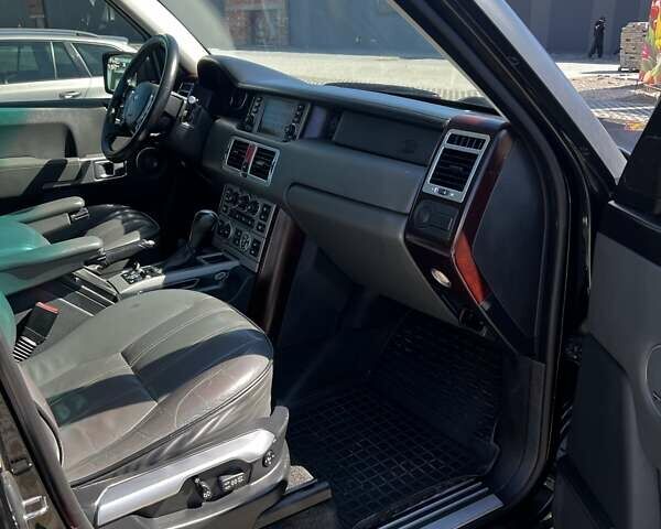 Ленд Ровер Рендж Ровер 2006 у Хмельницькому на Automoto.ua Чорний Ленд Ровер Рендж Ровер, об'ємом двигуна 4.4 л та пробігом 160 тис. км за 10000 $, фото 15 на Automoto.ua