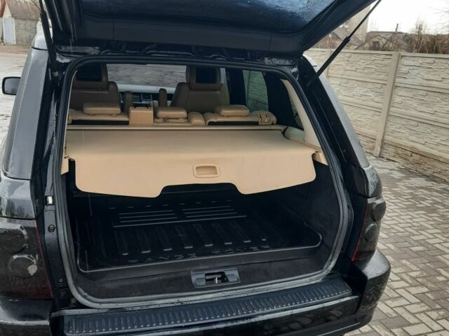 Черный Ленд Ровер Рендж Ровер, объемом двигателя 2.7 л и пробегом 232 тыс. км за 8000 $, фото 4 на Automoto.ua